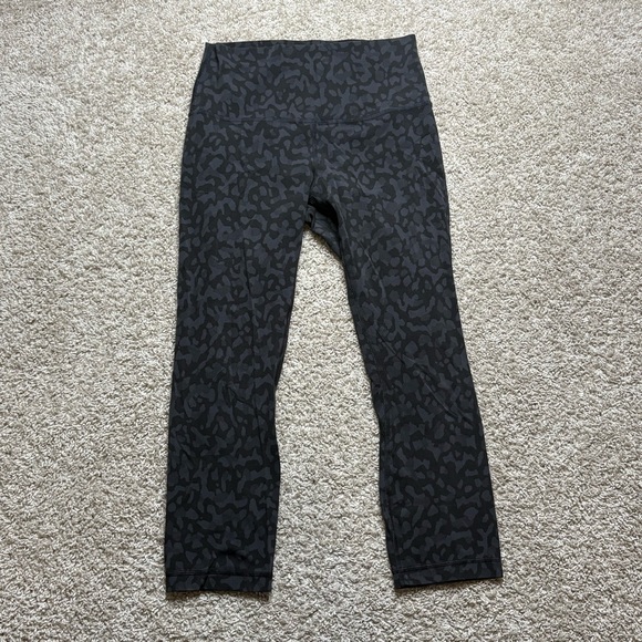 lululemon athletica Pants - Lululemon Align Crop *21"